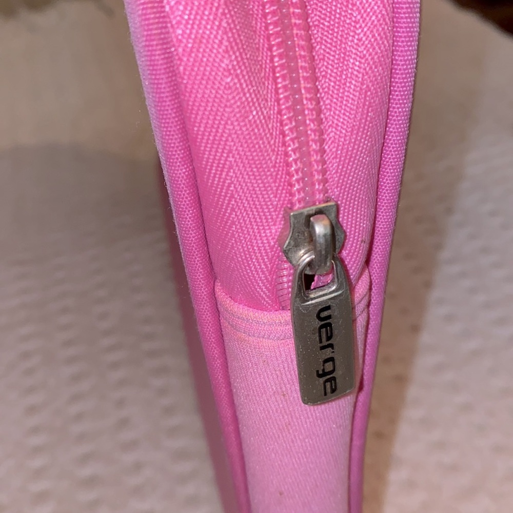 💞 zipper up computer case - Picture 2 of 3